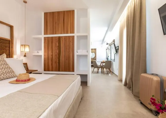 Apleton Agia Anna (Naxos)